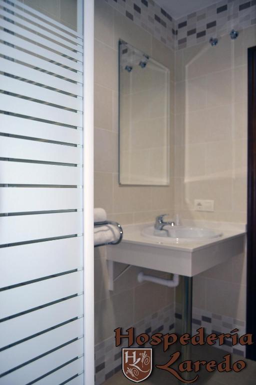Hospederia Laredo Hotel La Carlota Szoba fotó